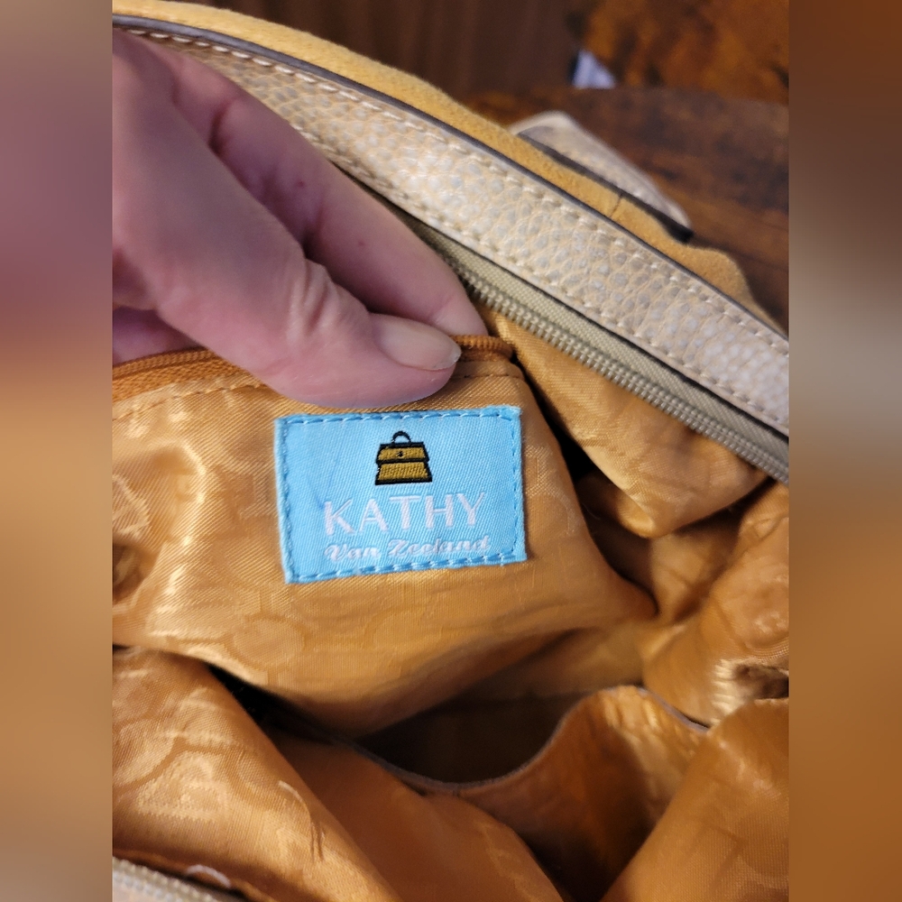 Kathy Van Zeeland shoulder Bag silver tone hardware-yellow - Picture 10 of 16